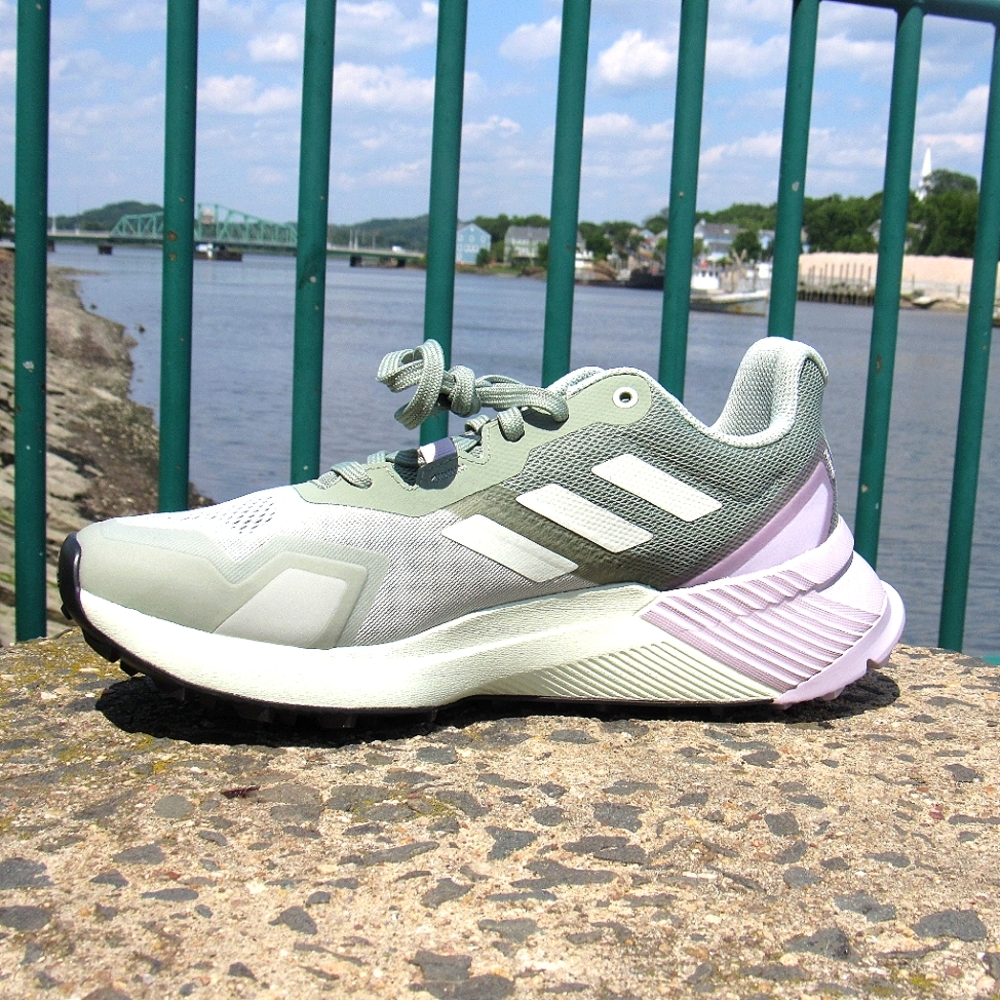 Adidas - Picture 4 of 11
